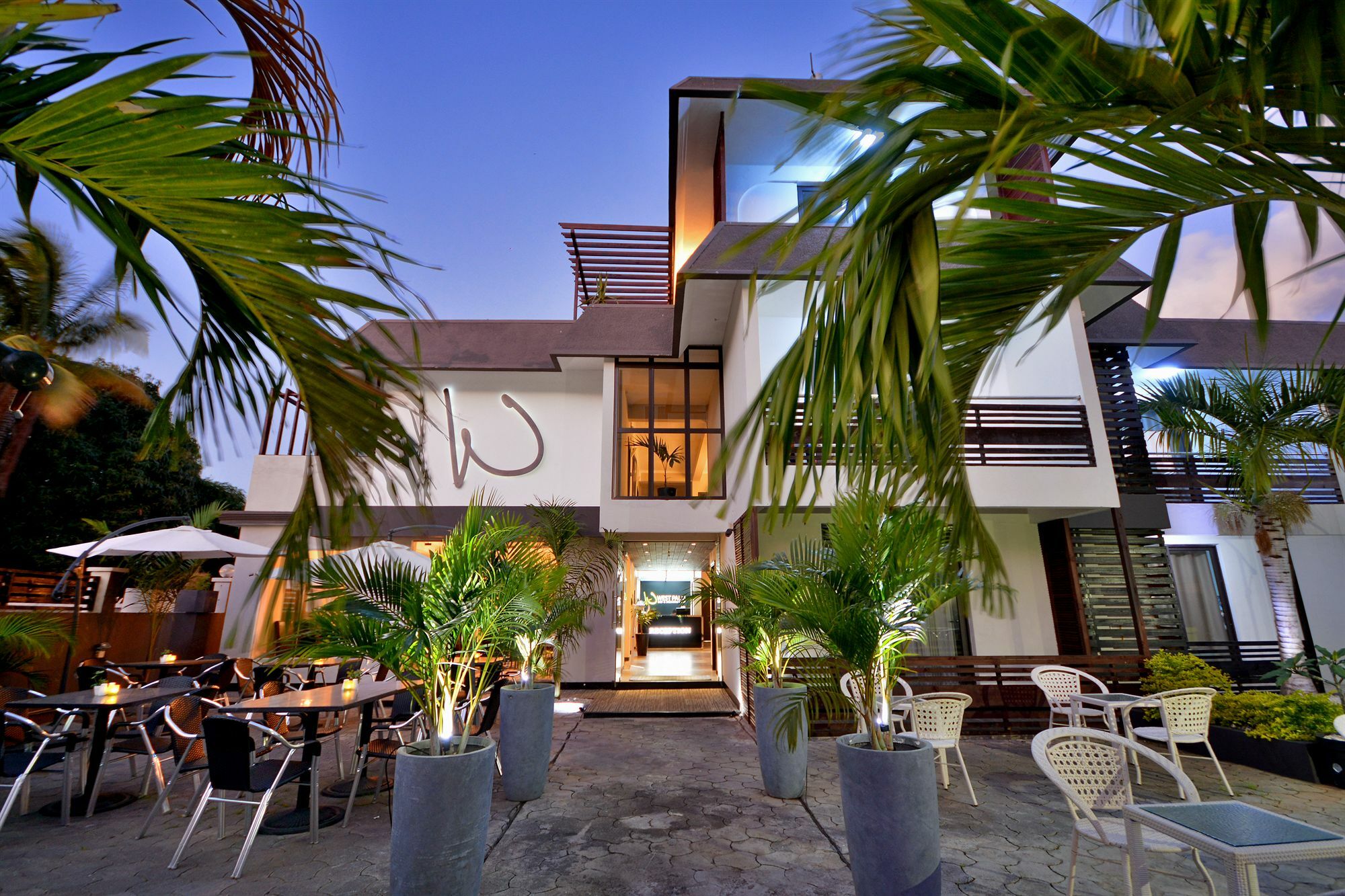 West Palm Inn Flic-en-Flacq Εξωτερικό φωτογραφία